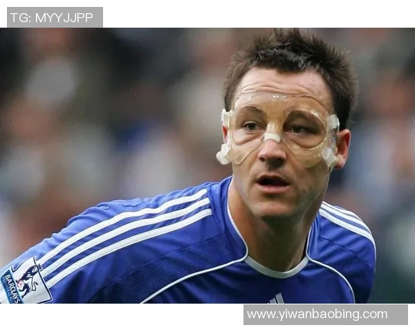 足球球星纸面具创意设计大赛 引领个性化潮流新风尚